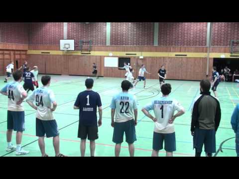 Indoor Open DM 2016 - DU bist Frisbee vs. Frizzly Bears