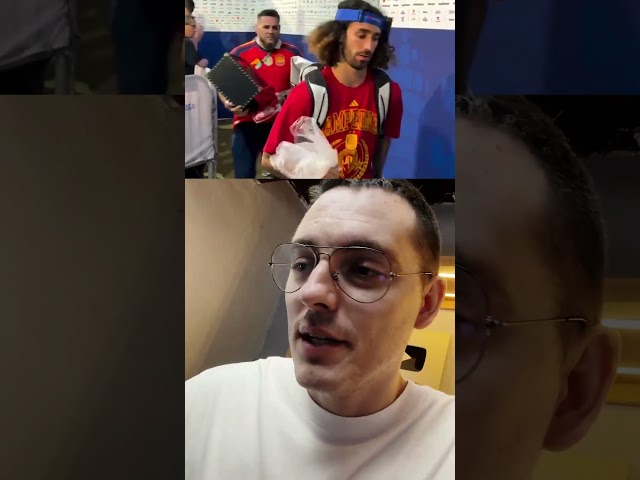 Vídeo relacionado con Genérico Réplica Trofeo Copa del Mundo. Decoración (Copa Oro 27cm)