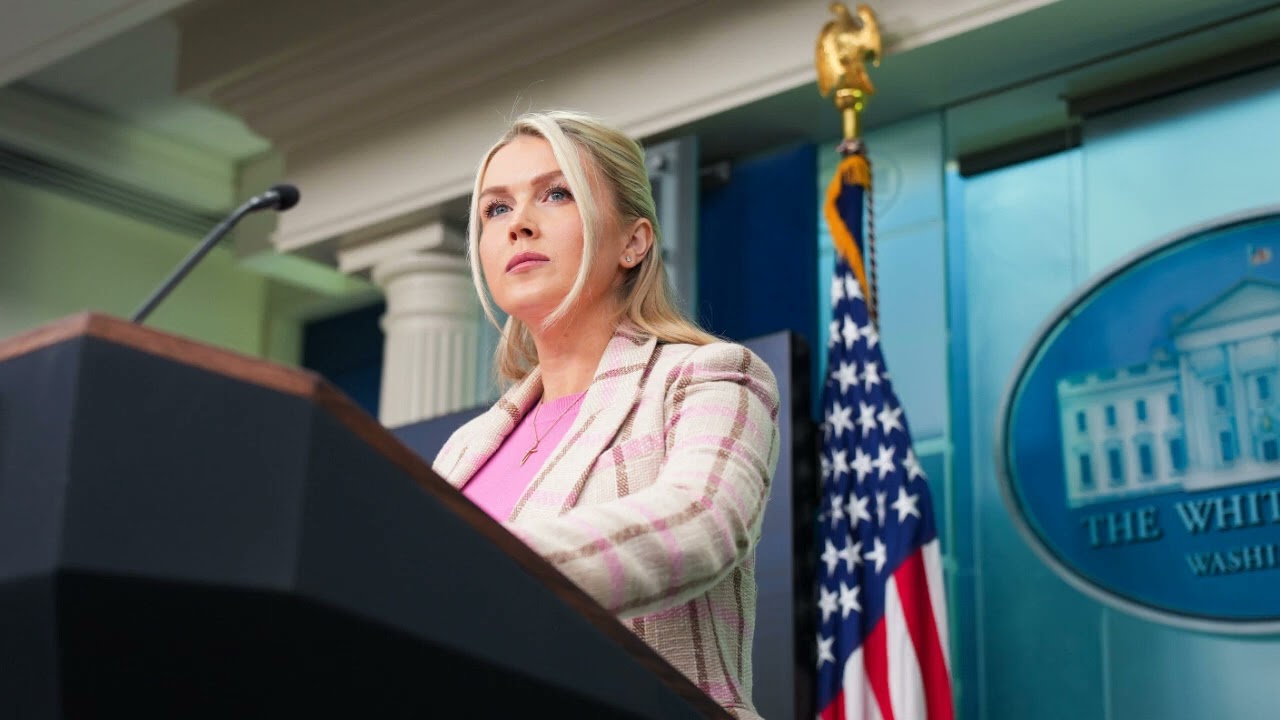 【本週要聞】2026-03-11 - Economist世界簡報 | 今日世界簡報：霍爾木茲海峽形勢混亂    首先，國際油價近日大幅波動。霍爾木茲海峽作為全球最重要石油