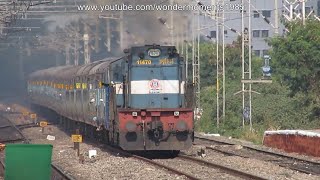 preview picture of video '3D Alco Powered Hussainsagar Express Shoo The Holy Cow At Lingampalli.'