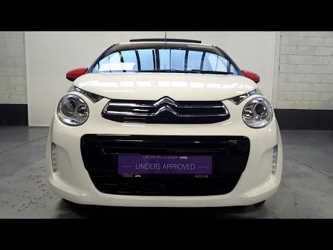 151D5678 - 2015 Citroen C1 STUNNING OPENING PAN ROOF  10,894