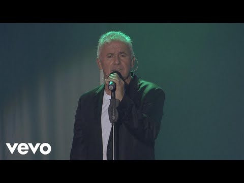 Victor Manuel con Chus Pedro y Marisa Valle Roso - Por el Camino de Mieres (En Directo)