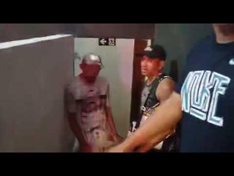 MC TEP OUSADO FUNK  AO VIVO NA FESTA DE 6 ANOS DA FAPE    ( = DJ ADRIANO = )