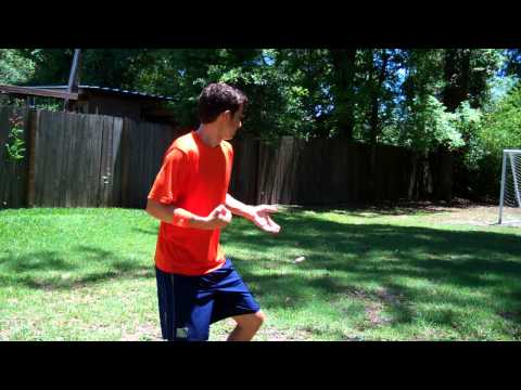 How to Increase your Speed of Play - Turn - Online Soccer Academy thumbnail