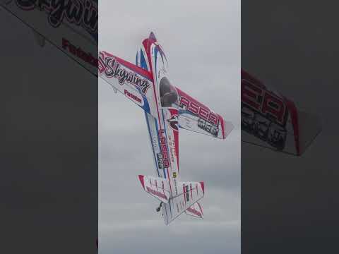 Hanging about with the Skywing Laser #rcplane #radiocontrol #aerobatics