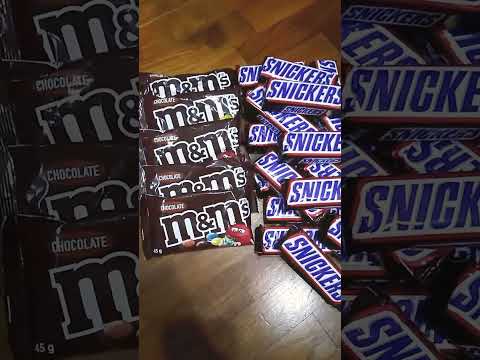 M&M's or SNICKERS🍫?Grab yours! #asmr #shorts #satisfying #chocolate #trending