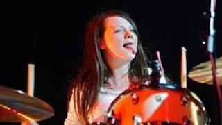 The White Stripes - Under Great White Northern Lights - 300 M.P.H Torrential Outpour Blues - Live