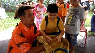 How to Make Labu Sayong @ 1Malaysia Perak Lost Heritage
