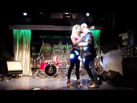 Azael Salazar & Krista Bicevska - Bachata "Love the way you lie"