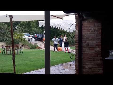 l'Ingresso degli sposi al ristorante. Matteo Mattioli Animation