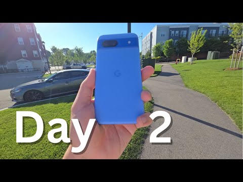 Pixel 8a - Day 2 in the Life - Surprisingly good battery life! BUT my charging port broke?
