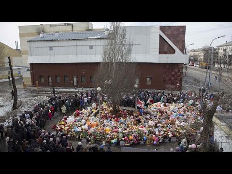 Families of Kemerovo fire victims demand answers from officials