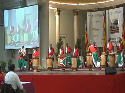 Folk World present group from BURUNDI