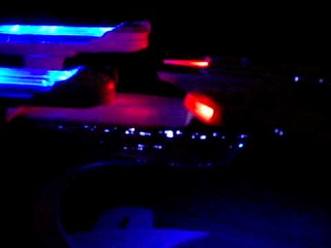 Star Trek Excelsior Class  USS Enterprise 1701 B  AMT Ertl  Modell with Light  -  mit Beleuchtung