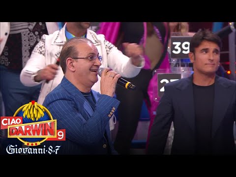 Hello Darwin - Gianni Celeste in "Poor Seagull"