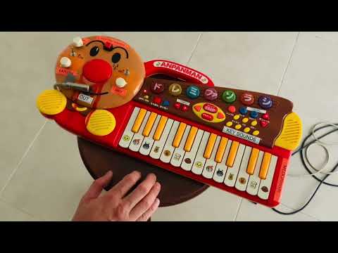 Circuit bent toy keyboard image 5