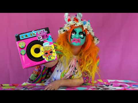 Foxy Unboxing With Old Put - Episode 1: LOL Surprise Hair Remix Doll