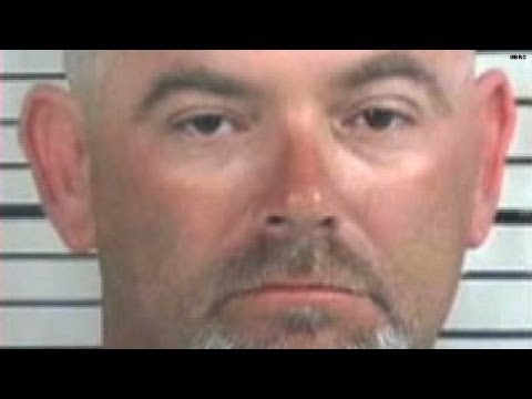 Father charged in shooting death of daughter's molester