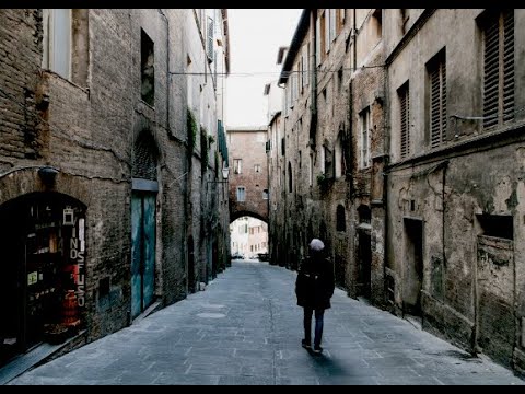 在這場危機中，那些美麗的意大利人觸動了我的心。 (Those Beautiful Italians Touch My Heart During This Crisis)