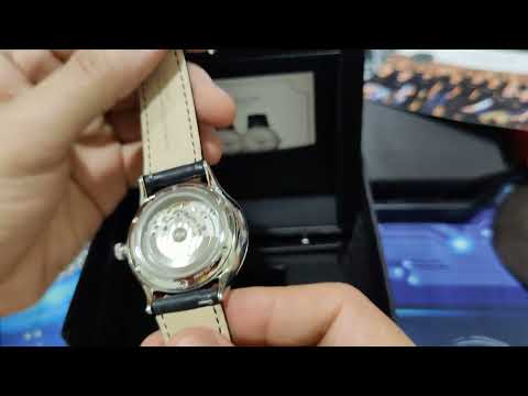 Unboxing of the Sternglas Kanton 2.0 and Modena watch straps