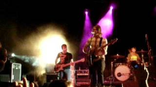 Darlin&#39; - Between the Trees Live