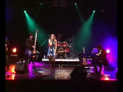 Jessica Loves The Rabbit - Tainted Love (LIVE)