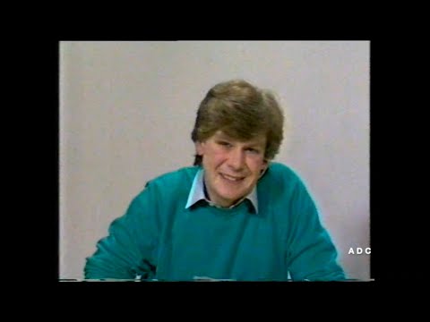 Channel 4 closedown announcer David Stranks in-vision & Test Card 6th November 1982