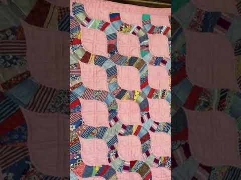 Drunkards Trail Quilt from Feathered Farm Quilts