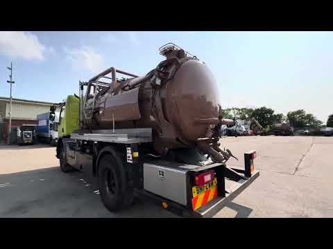 VOLVO - WHALE VACUUM TANKER - Image 2