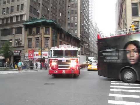 FDNY Truck 21 responding Code 3. New York City Fire Department