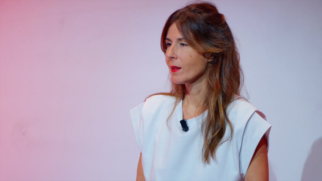 Si on arrêtait d’invoquer le courage pour passer à l’action ? | Céline Steyer | TEDxNeoma BS Paris