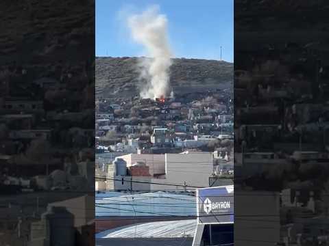 #Ahora Comodoro Rivadavia: incendio en una vivienda en la ladera del Cerro Chenque #chubut