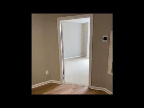 Take a Tour of the Braddock (1B with Den) Floor Plan