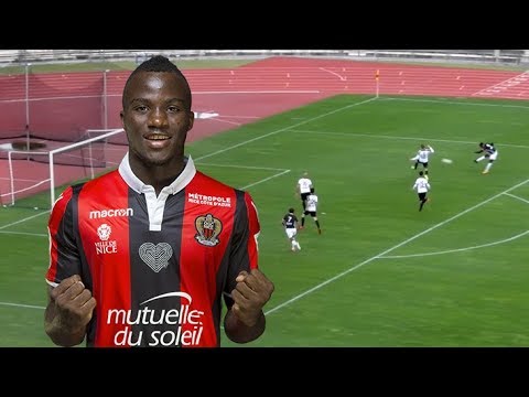 Le superbe but de Ganago face à Fréjus - St-Raphaël (N2)