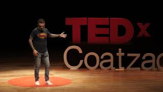Tú no quieres ser un superhéroe. | Carlos Morett | TEDxCoatzacoalcos