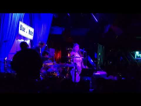 "Over", Robert Glasper feat Yebba, live @Blue Note NYC10/7/23