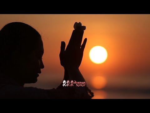 PUJA TRISANDHYA SORE (KPID BALI)