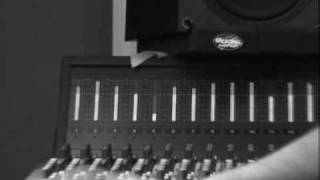 The Escape / Reality Stricken - 2009 ep preview