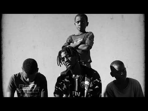 Snick Shyne O Último Louco - Muxima  ( Directed by Muxima Visualz ) 2020  Video Oficial mp4