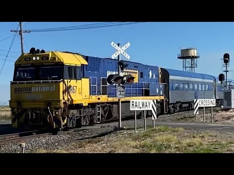 The Overland headed by NR67 at Jung, Victoria