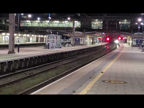 4S88 - FL90s - Solo 90004 on the Coatbridge path - likely traction change at Basford Hall ?