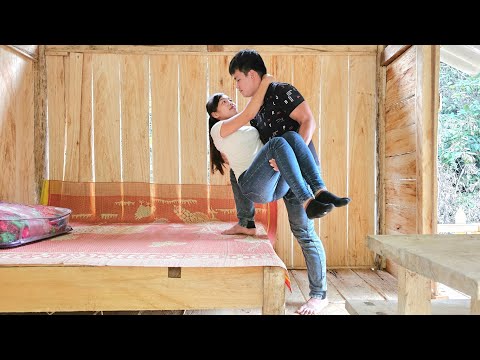 Cama de madeira completa, vida na fazenda Triệu Thị Hiền.