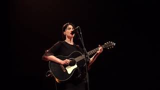 St. Vincent &quot;Severed Crossed Fingers&quot; Acoustic live in Santa Fe (4K)