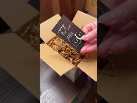 YouTube short: pack a candle order with me