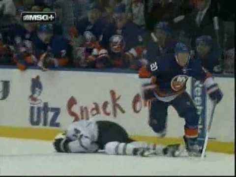 James Wisniewski destroys Jamie Benn