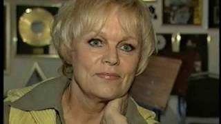 Katri Helena haast 1/2 by Tomi Lindblom (2004)