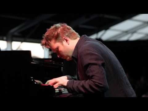 VAIKO EPLIK ja KRISTJAN RANDALU "Nõgesed" (pikk versioon)