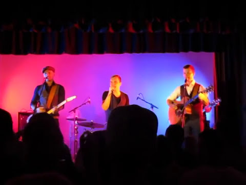 Vallatud vestid - Lumisel teel (Sydney Estonian House eesti maja 10.1.15) Padar Lepland Vabarna