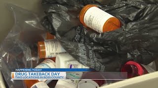 Ohio Attorney General Dave Yost assists in Ross County drug take back day