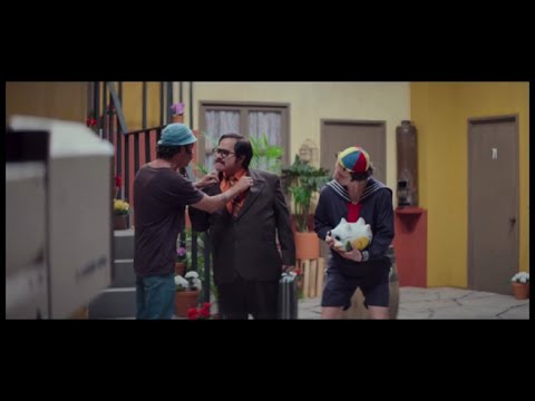 Atores gravando cena do Chaves na série "Chespirito: Sem Querer Querendo" (trecho do 7º Episódio)